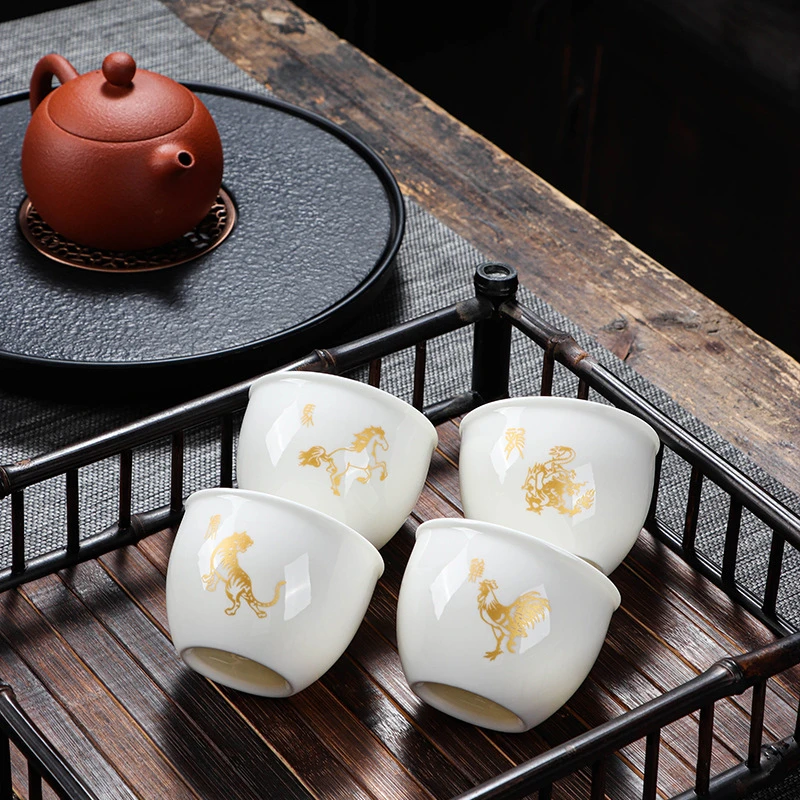 德化羊脂玉十二生肖主人杯创意功夫茶杯陶瓷功夫茶杯品茗杯主人杯