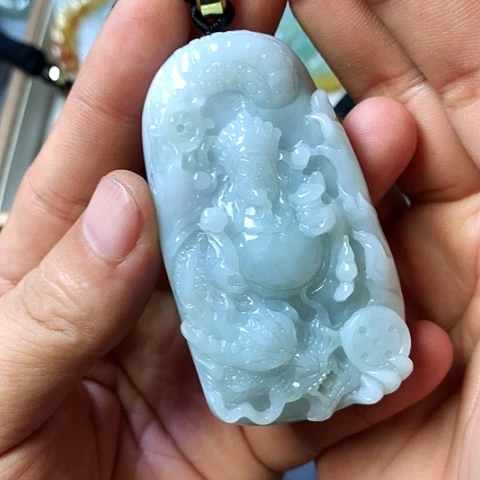 颈饰未镶嵌翡翠福豆豆珠宝翡翠颈饰