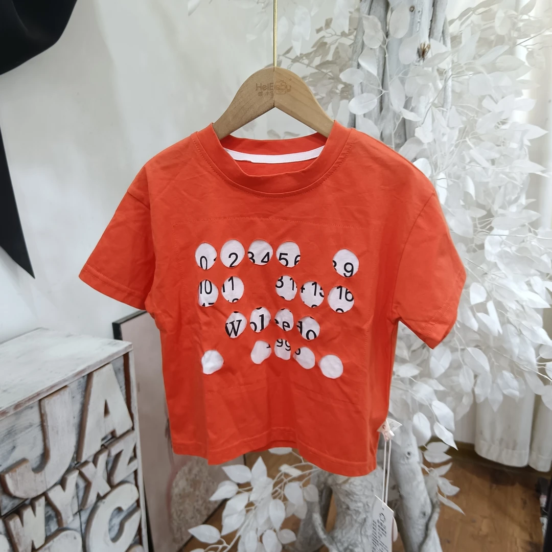 W682红色短袖上衣/嘿小宝