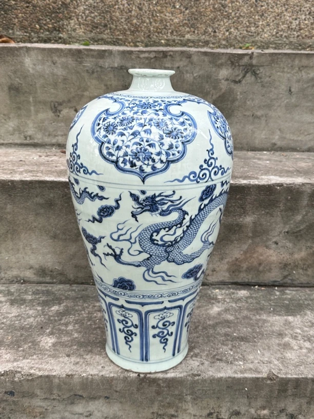 陶瓷纯手工青花瓶