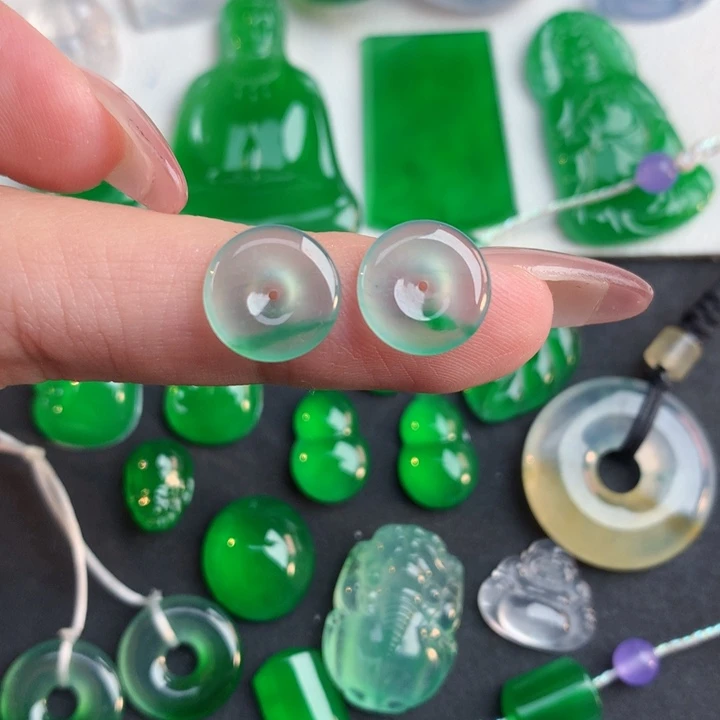 翡翠裸石10/2.10翡翠