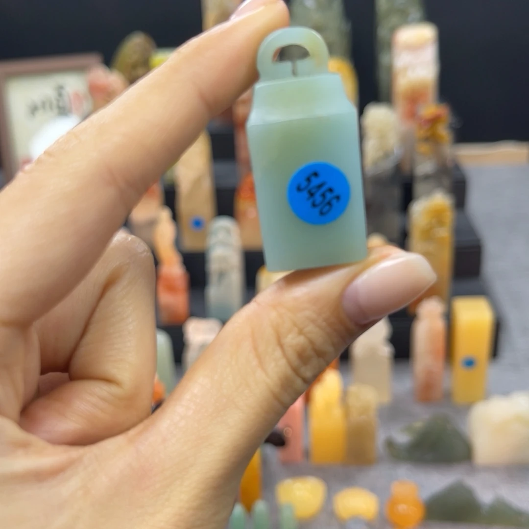 印石寿山石5456。