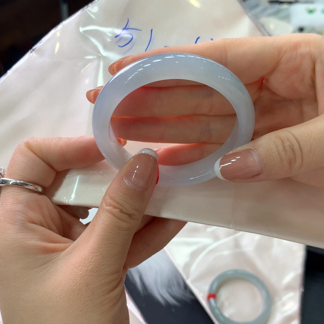 未镶嵌手镯翡翠翡翠