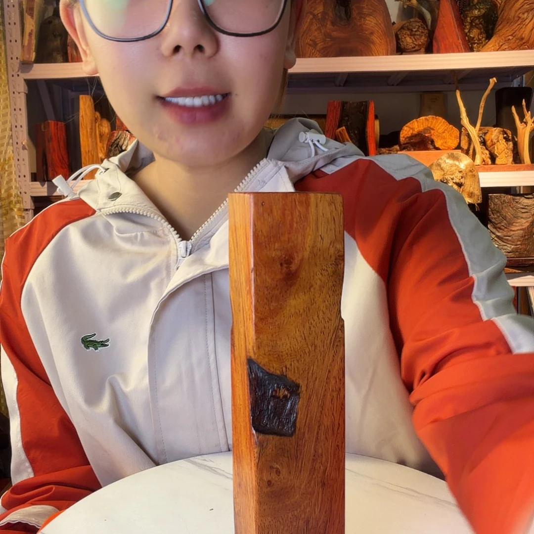 紫檀木类端景台叫***妥