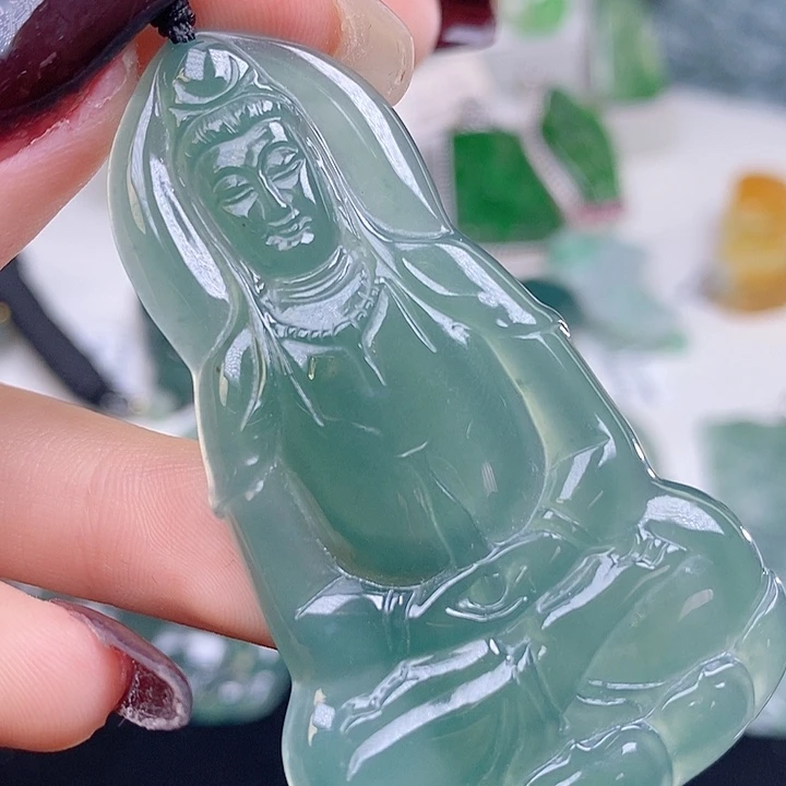 翡翠未镶嵌颈饰00000000017