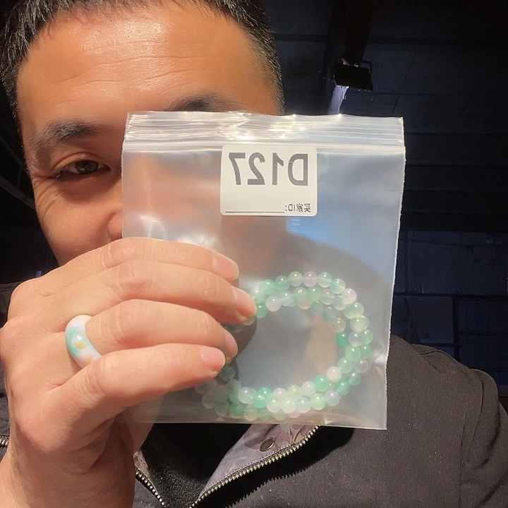 大叶紫檀（黑酸枝木类）文玩127