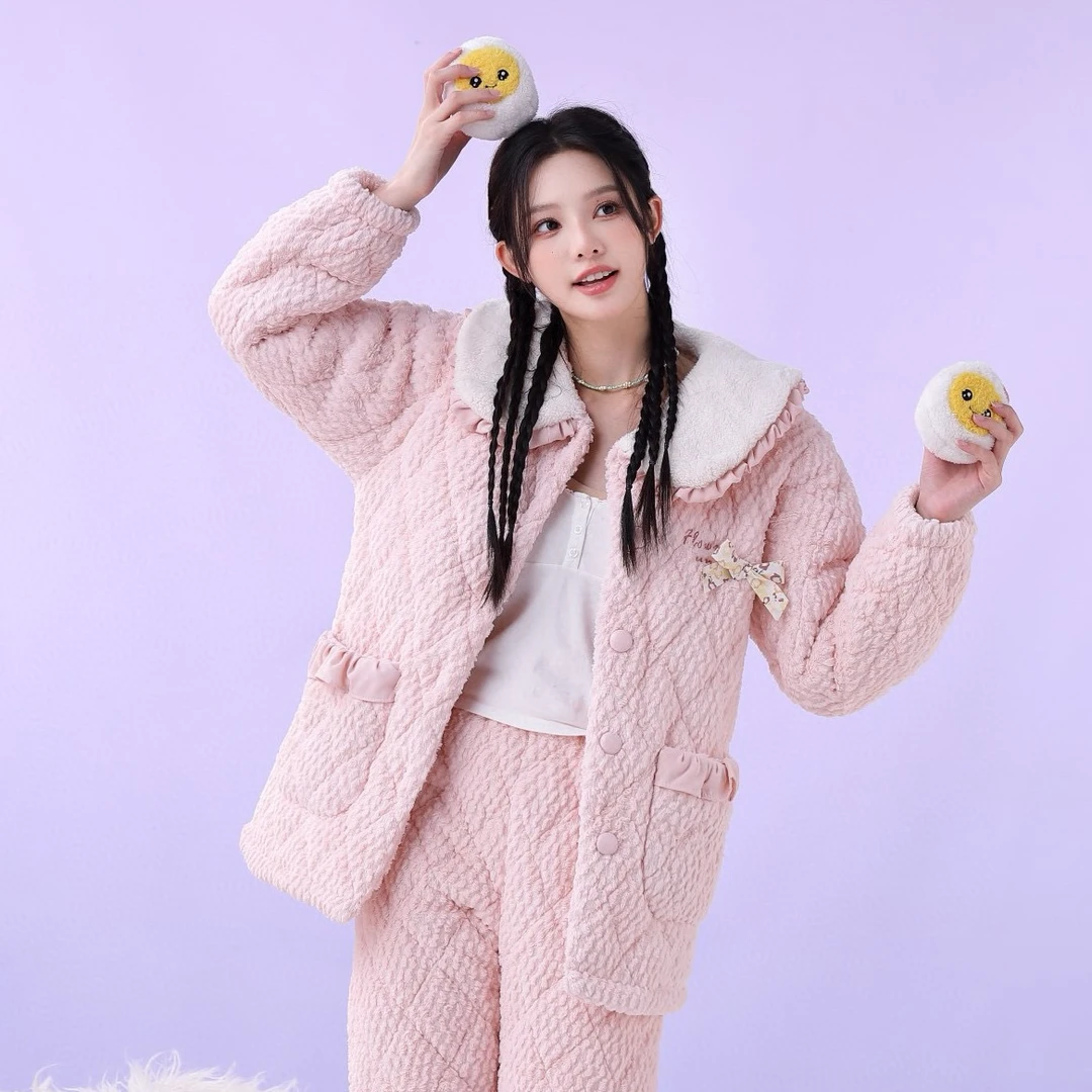 秋冬季新款三层夹棉特厚毛绒睡衣女甜美女士保暖翻领家居服加厚