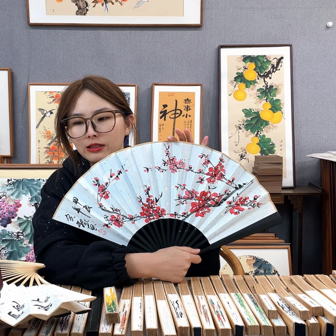 国画福利折扇带中玉扇骨（默认粘好发出）
