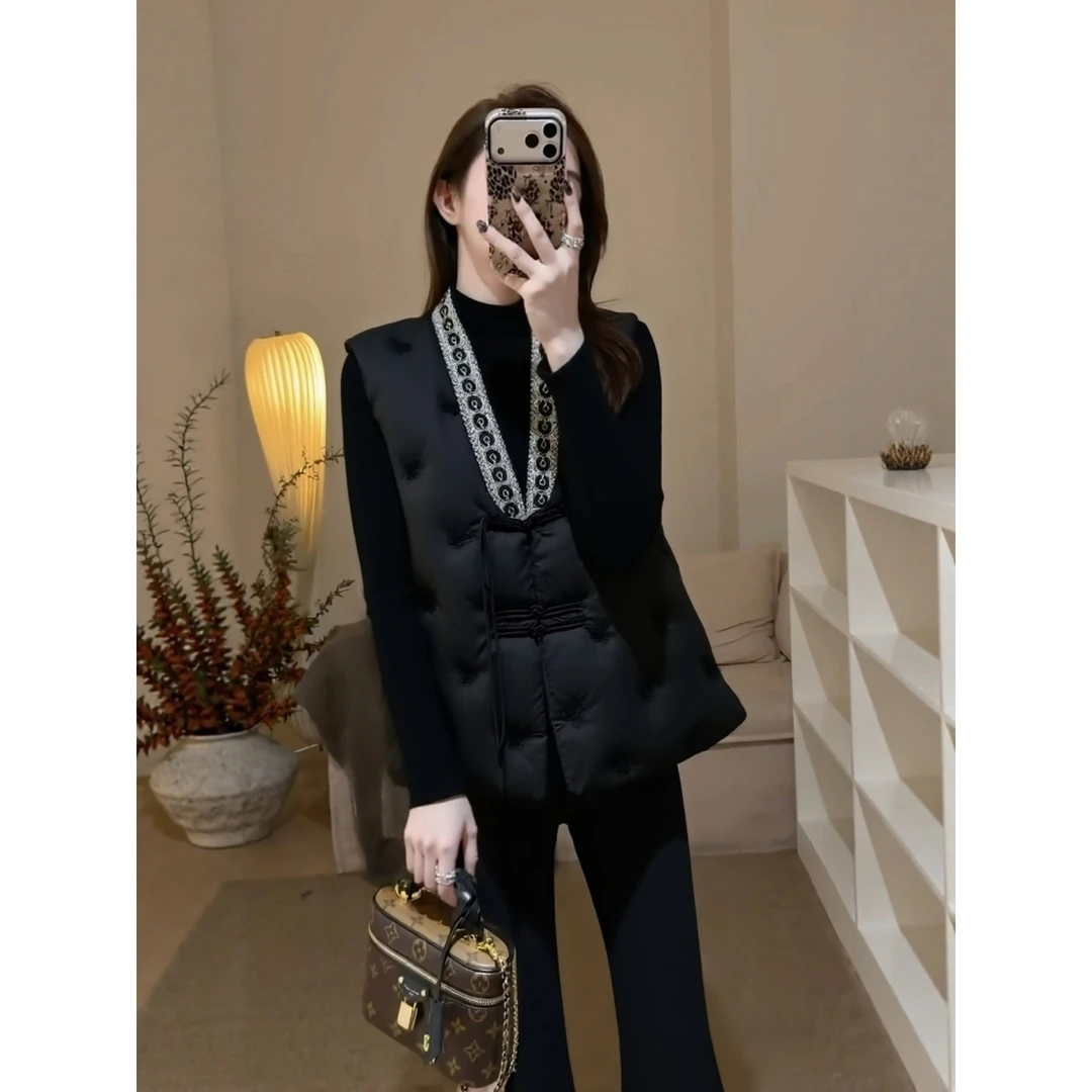 2025款巨好看的马甲高端独特漂亮气质叠穿新中式国风黑色夹棉外套