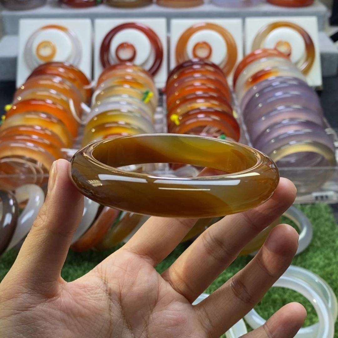 手镯玛瑙/玉髓未镶嵌