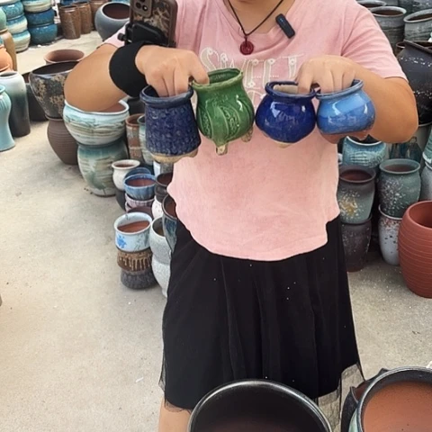 瑕疵随机八个盆子。