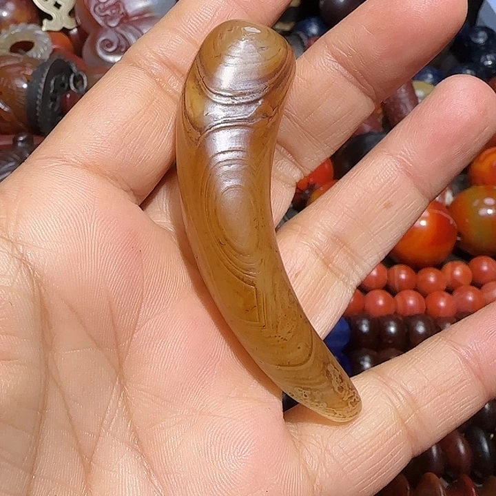 大***傅玛瑙/玉髓未镶嵌颈饰