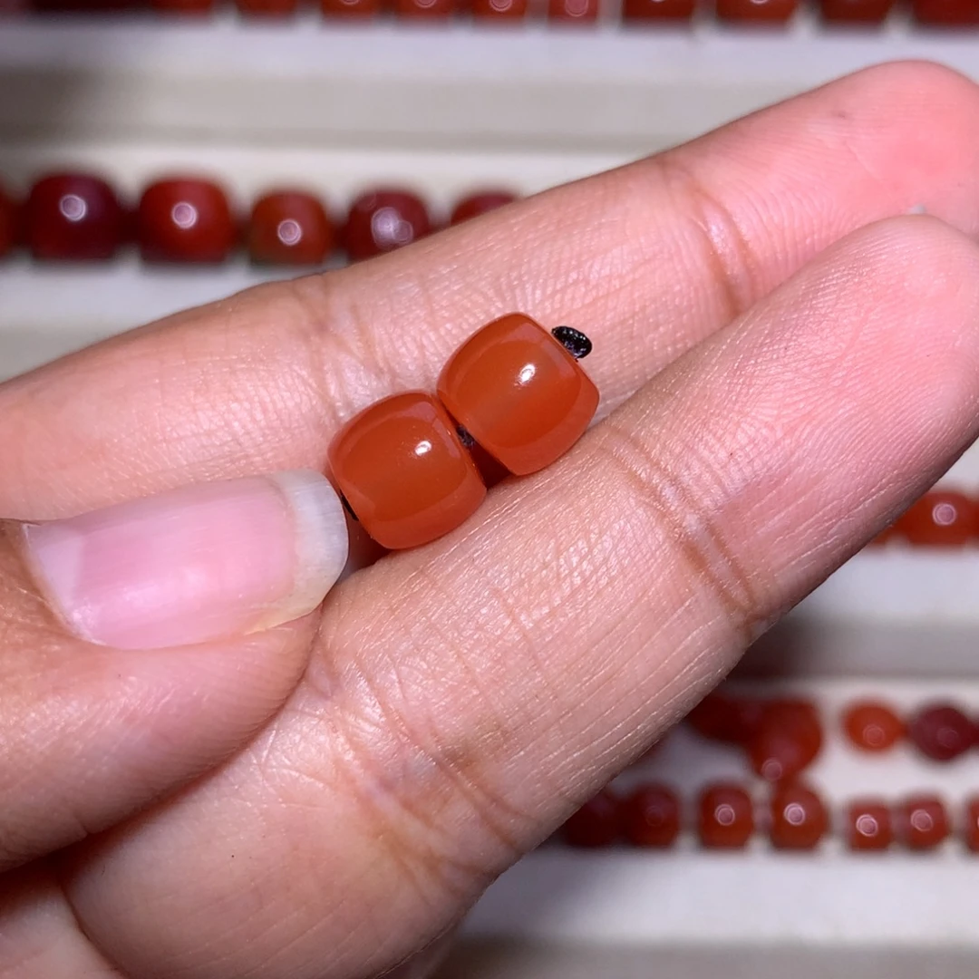 南红玛瑙未镶嵌直切8×7微微沙点