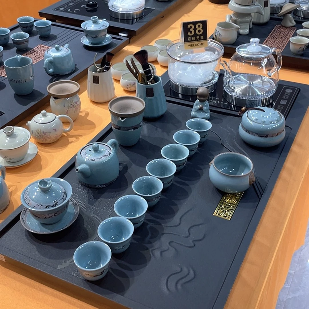 知***、瓷片复读代发换个环境飞鸿家家户户