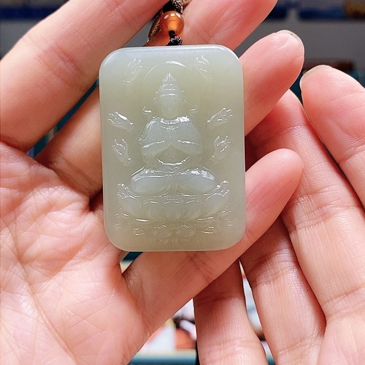 【闪购商品】颈饰未镶嵌和田玉