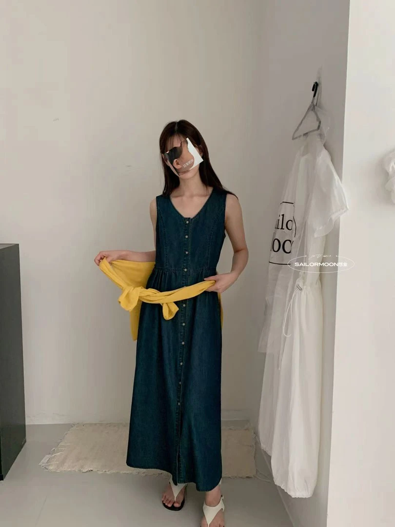 想象@10166 （裙长124）韩系简约气质V领牛仔背心裙 6-19