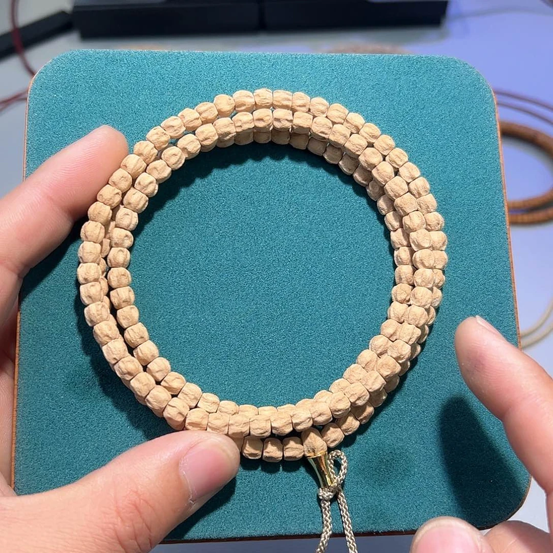 柏香籽/百香籽吊坠！*。