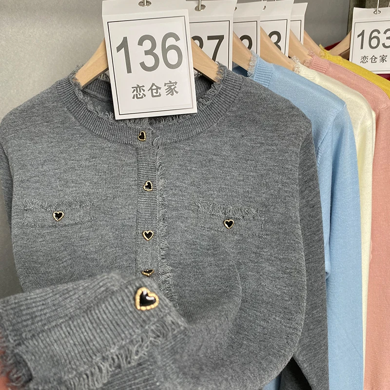 精仿超薄针织流苏假开衫2025春装新款爱心扣毛衣套头女装不可机洗