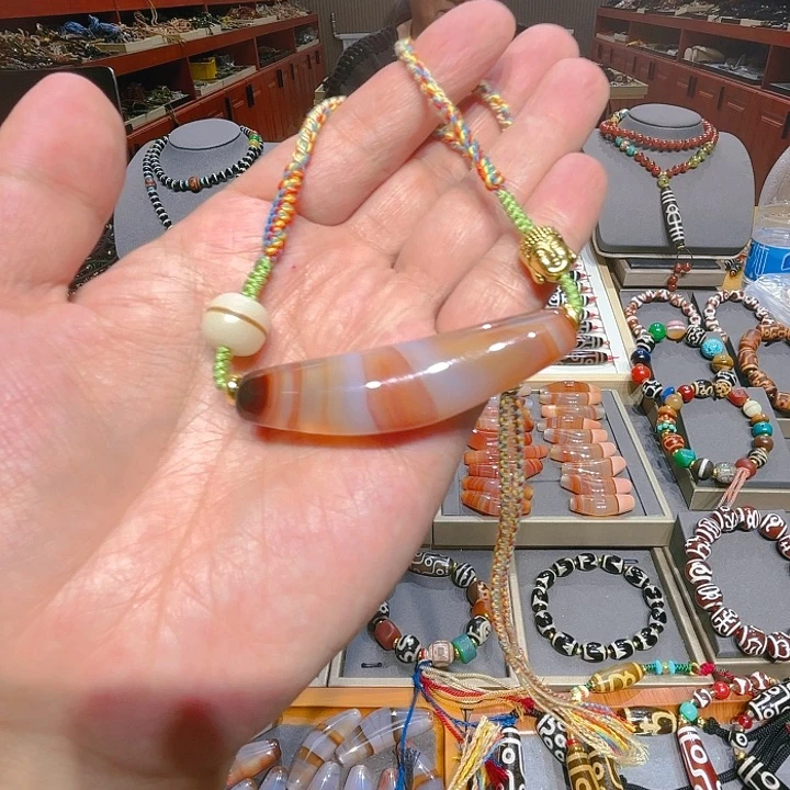 未镶嵌玛瑙/玉髓珠宝奇石