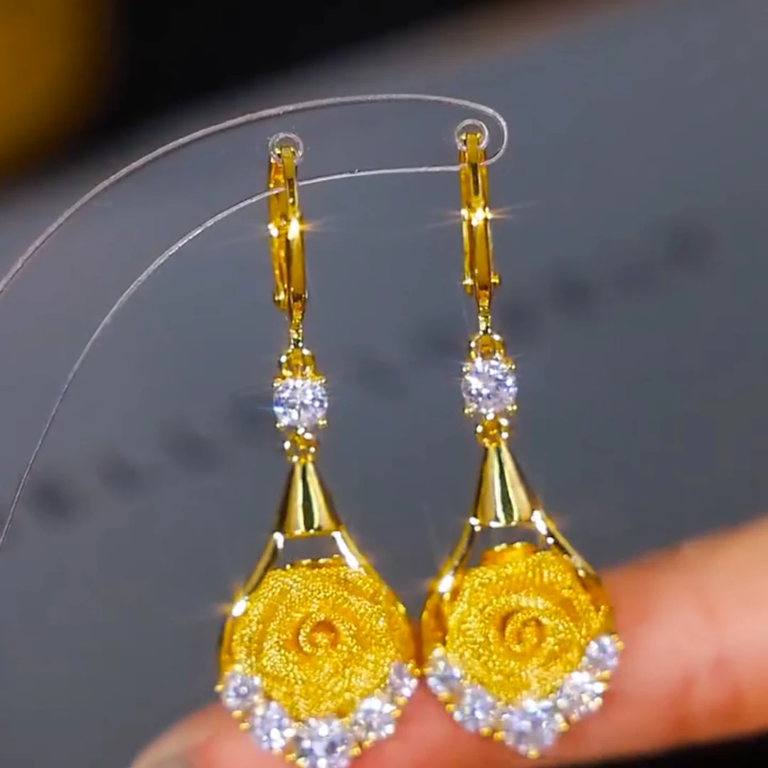 2025年新款黄玫瑰花朵耳环轻奢高级感精致耳坠小众设计感耳饰女