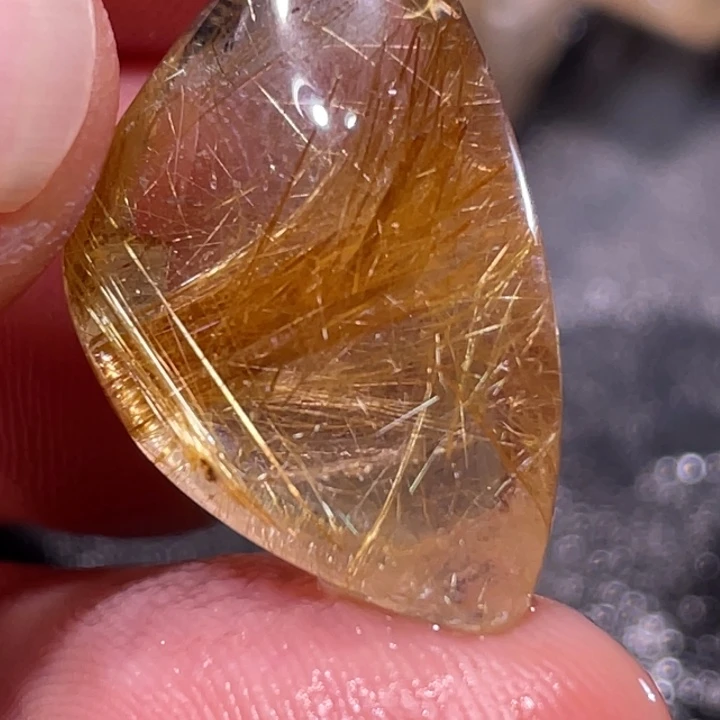 哥***币颈饰未镶嵌发晶钛晶