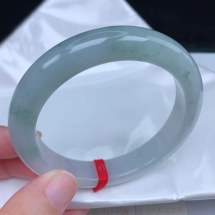 未镶嵌手镯翡翠天然