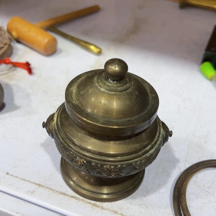 方*新亿阁清货价无售后谨慎参拍