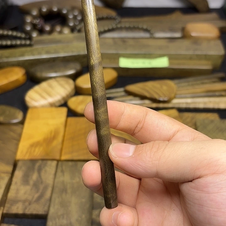 绯***.金丝楠一物一拍链接
