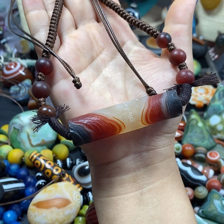 未镶嵌颈饰玛瑙/玉髓