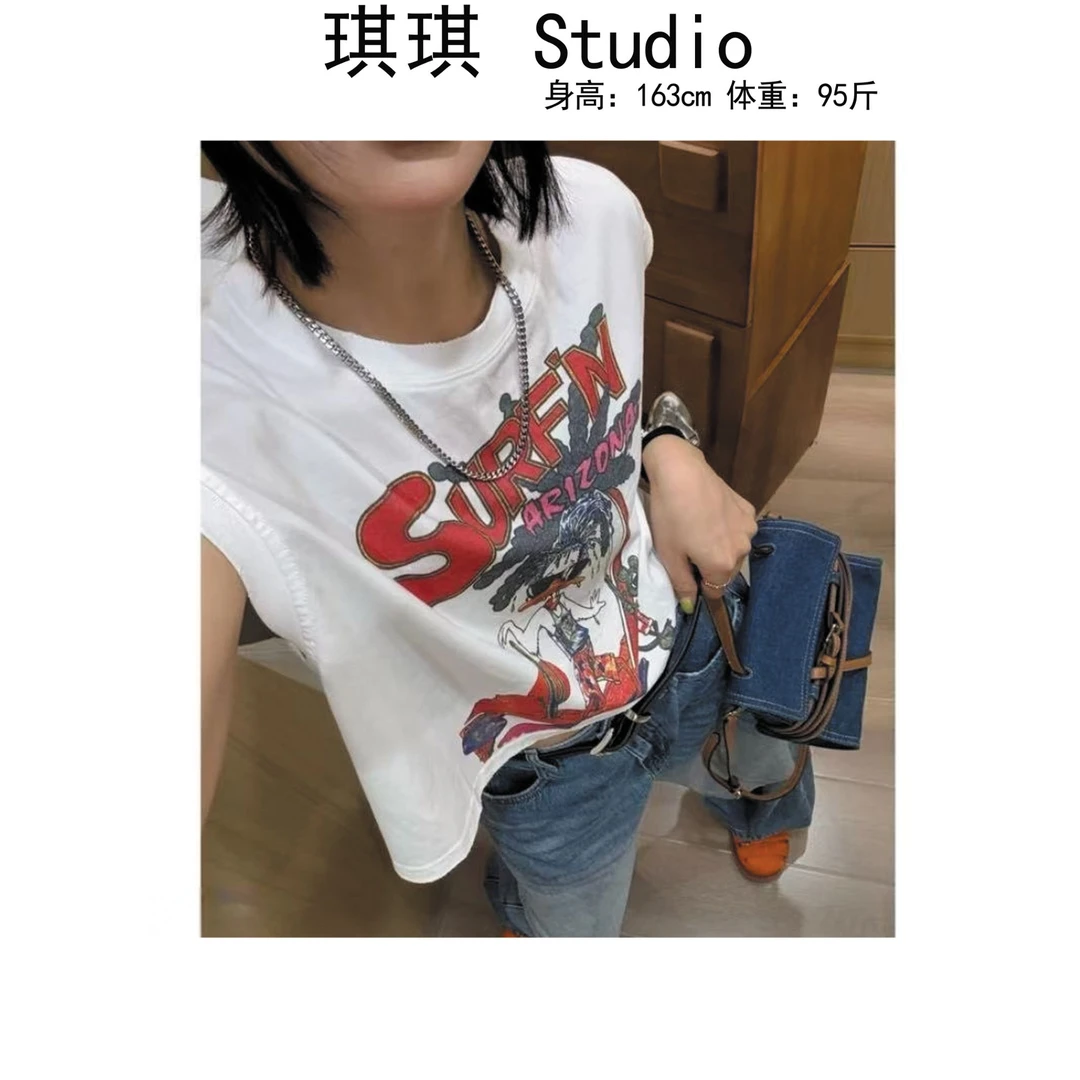 《琪琪家》夏季新款潮流气质时尚字母卡通印花鸭鸭袖背心T恤2393-CS