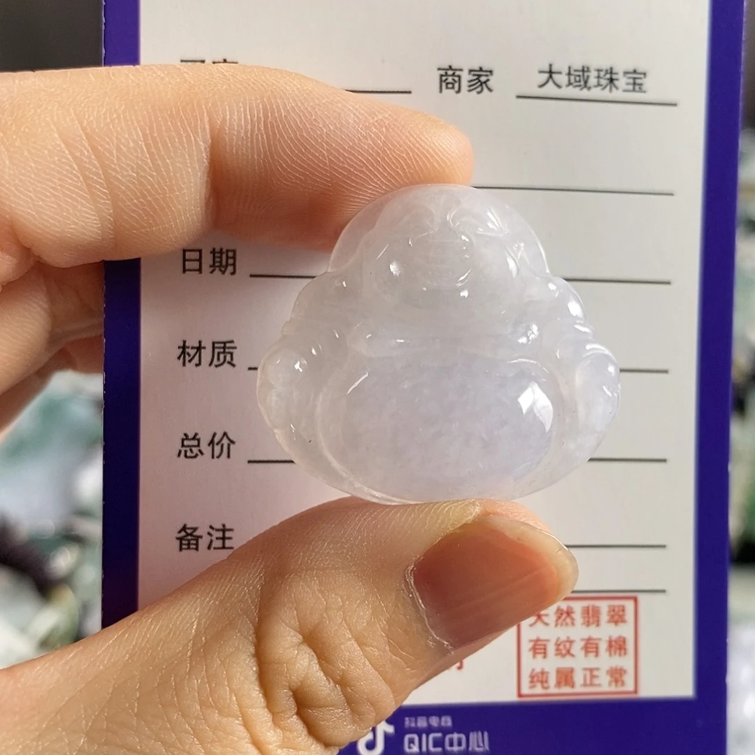 翡翠未镶嵌颈饰佛公