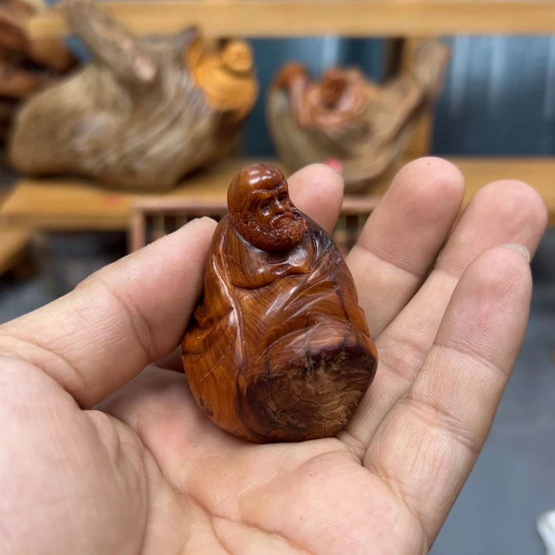 ❦***❦木崖柏木摆件手把件