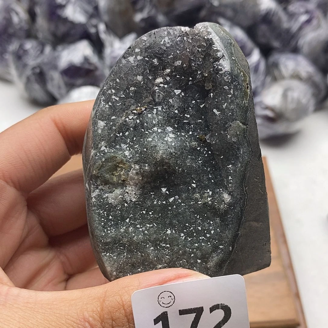 紫晶大型摆件（非配饰）未镶嵌