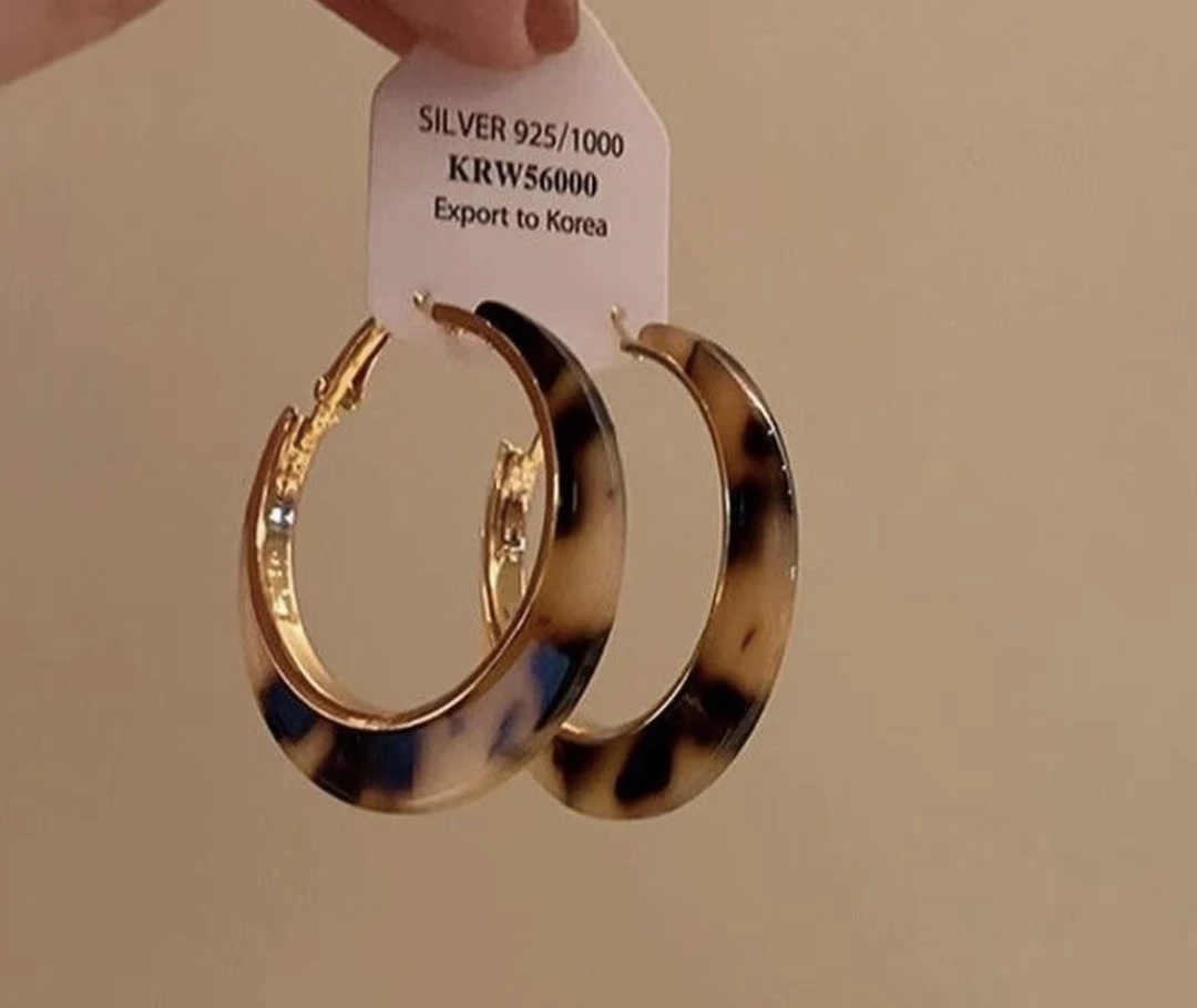 合金亚克力耳饰 美拉德焦糖色豹纹耳圈简约夸张港风设计耳饰