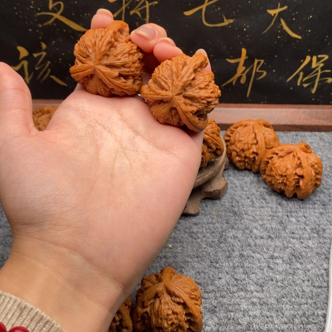 【闪购商品】吊坠文玩核桃啊*呀