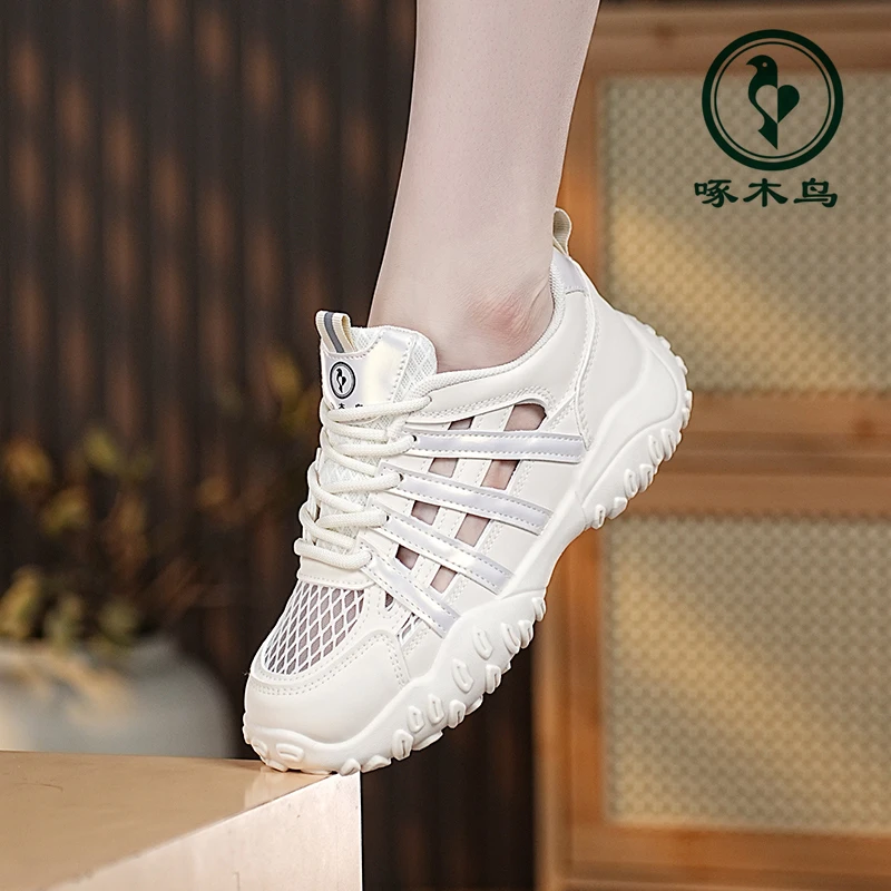 啄木鸟女鞋镂空网面透气女鞋2025夏季新款软底小白鞋百搭休闲鞋子