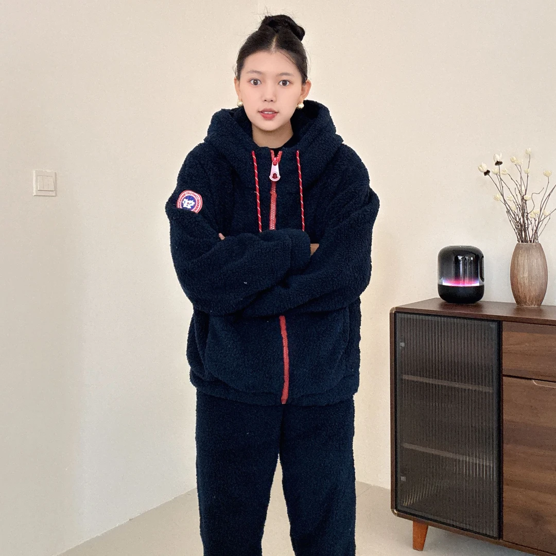 2025情侣冬季加厚睡衣拉链宽松欧版连帽套装防风保暖外穿家居服