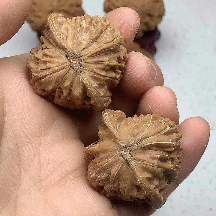 文玩核桃吊坠38 磨盘红皮