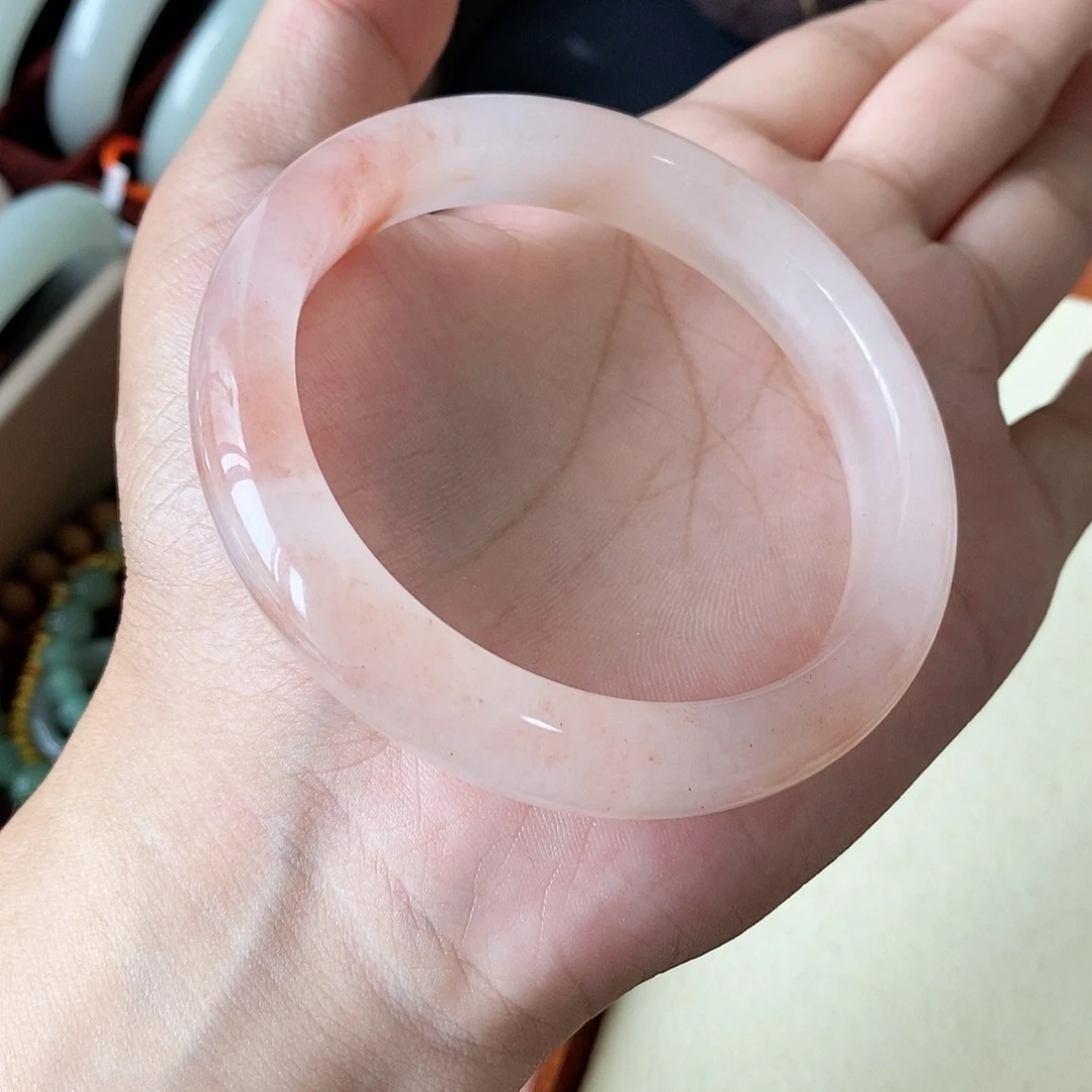 石英质玉未镶嵌手镯