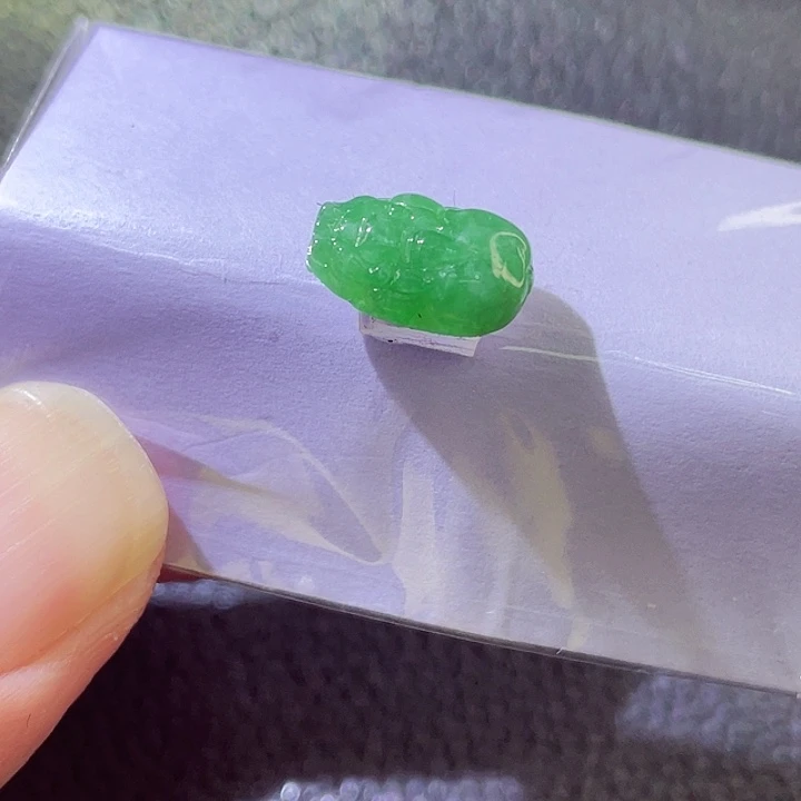 未镶嵌定制翡翠翡翠