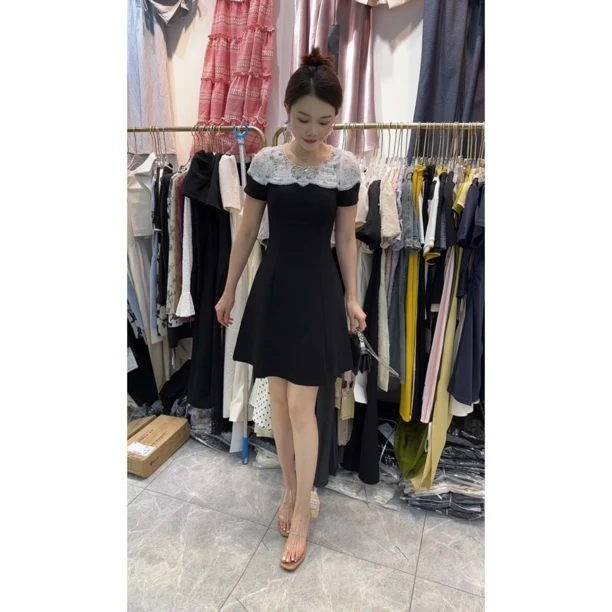 法式高端黑色短袖连衣裙女夏质垂坠感收腰显瘦拼接蕾丝裙子2130