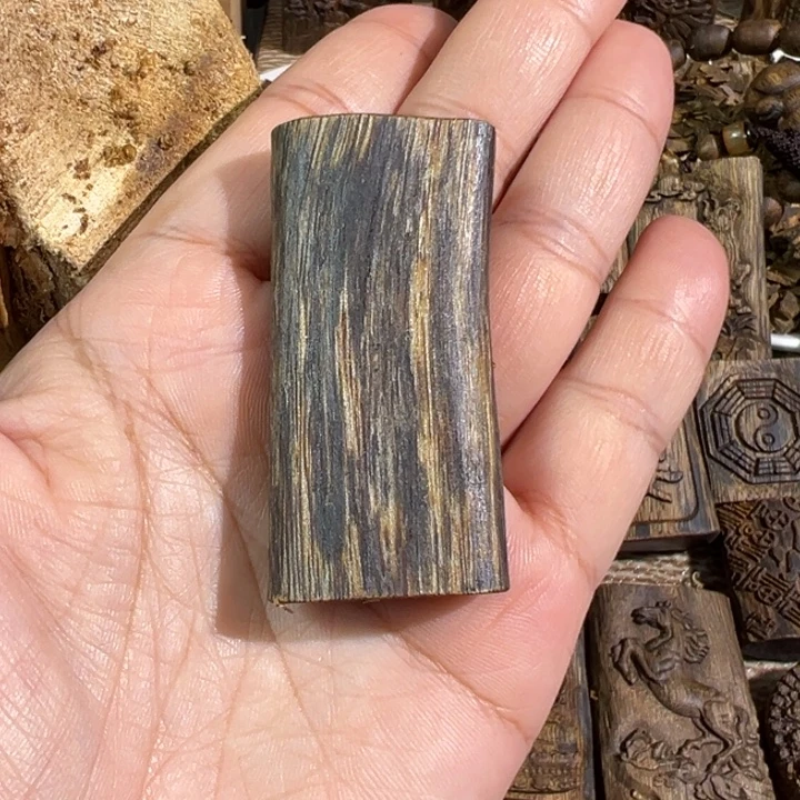 沉香沉香碎屑绿棋楠沉香牌10克