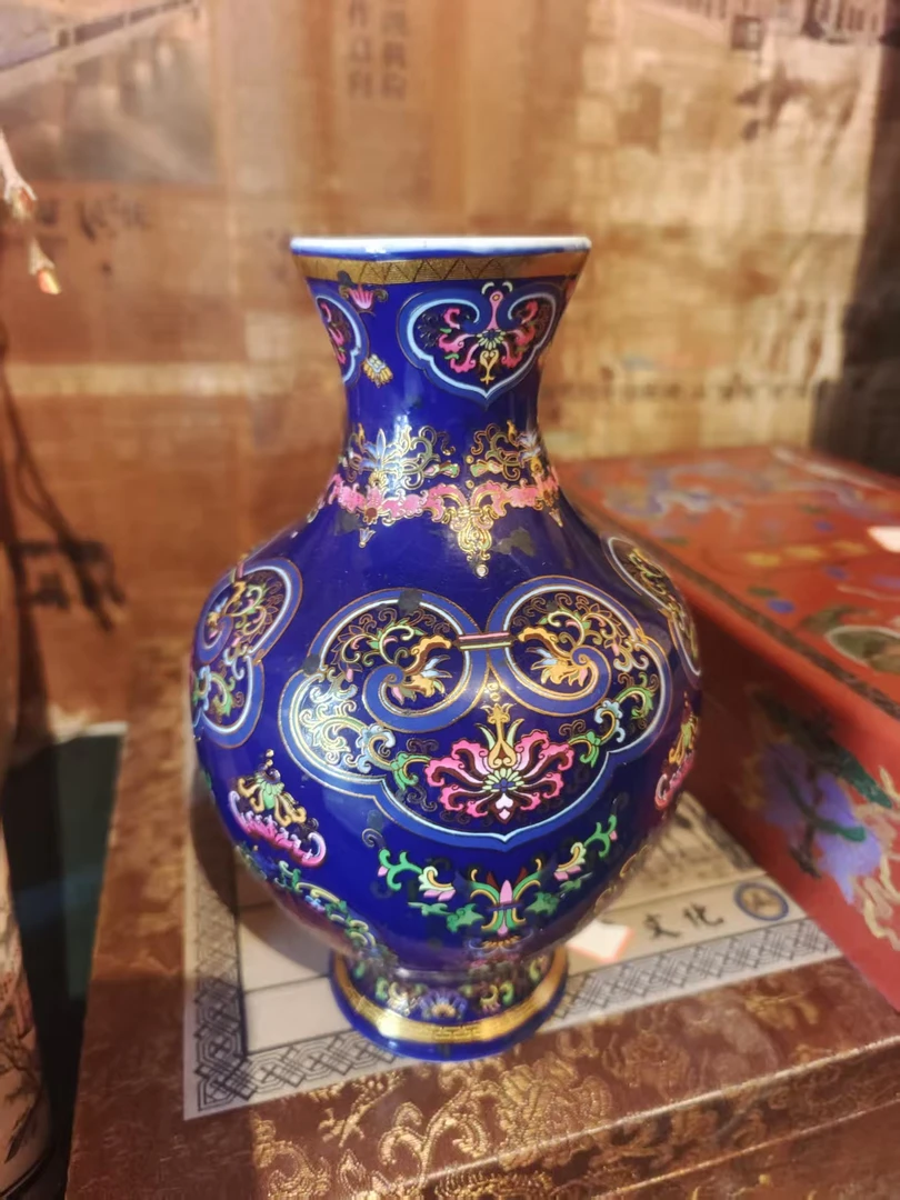 珐琅彩 小瓶瓷器 孤品