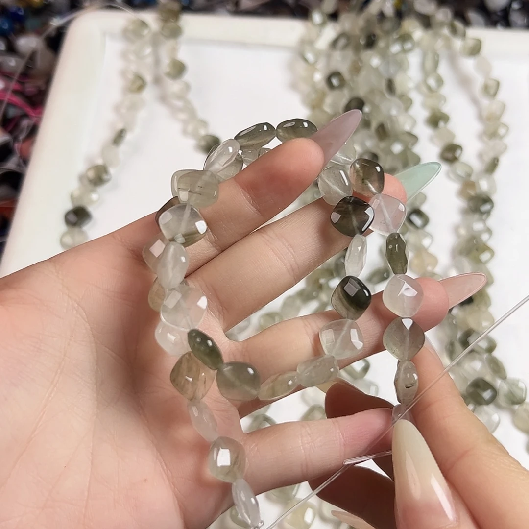 未镶嵌玛瑙/玉髓珠宝半成品A184 天然菱形绿兔毛