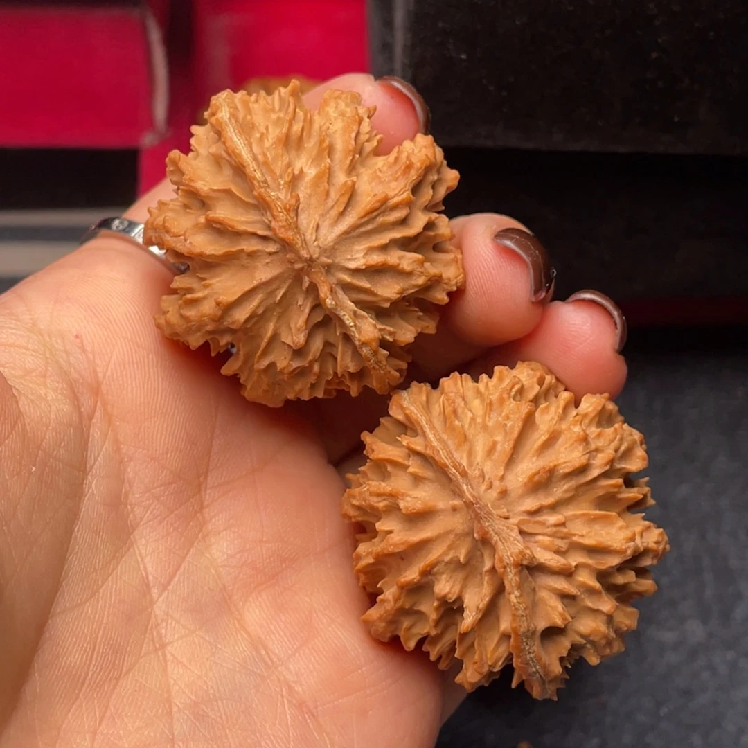 文玩核桃吊坠秦岭核桃107