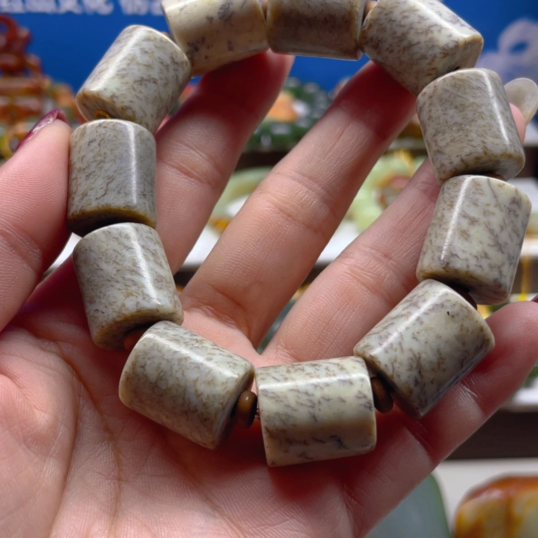 透闪石质玉未镶嵌手串
