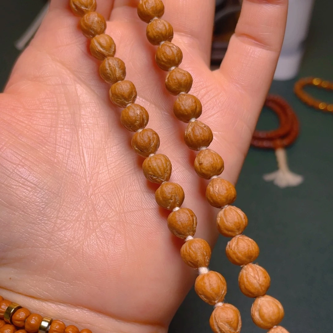 吊坠柏香籽/百香籽莲花手持