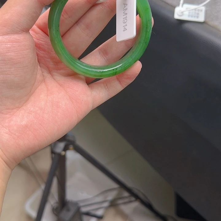 和田玉（碧玉）手镯未镶嵌