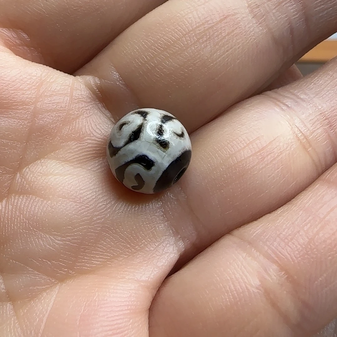 罗***亚玛瑙/玉髓未镶嵌颈饰