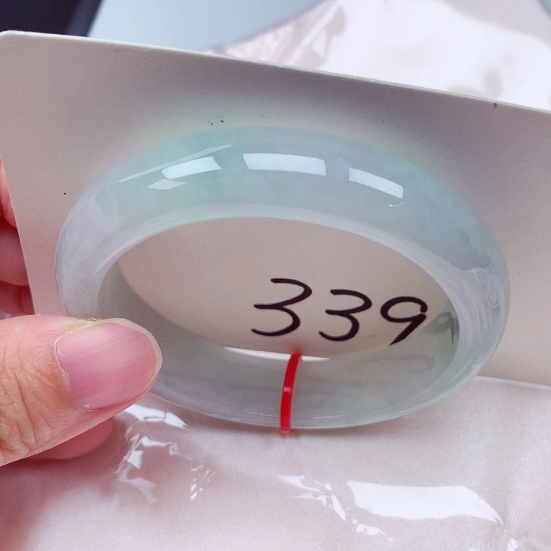 翡翠未镶嵌手镯翡翠